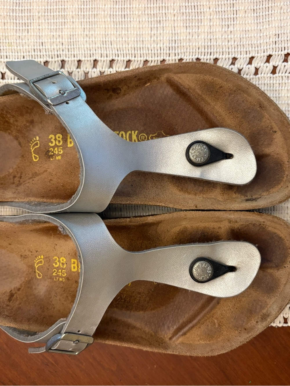 Birkenstock Silver Metallic Thong Sandals size 38/7.5
